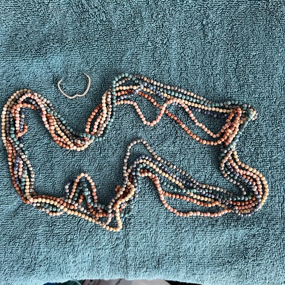 VINTAGE INTERCHANGEABLE BEADED NECKLACE - Picture 2 of 6